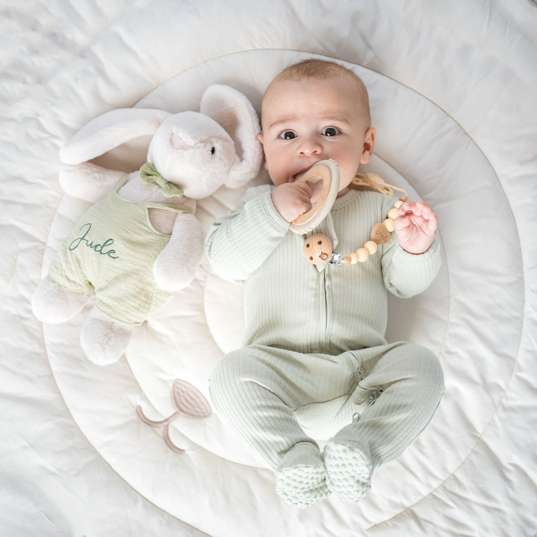 Baby Teething: Signs, Symptoms & How to Help a Teething Baby