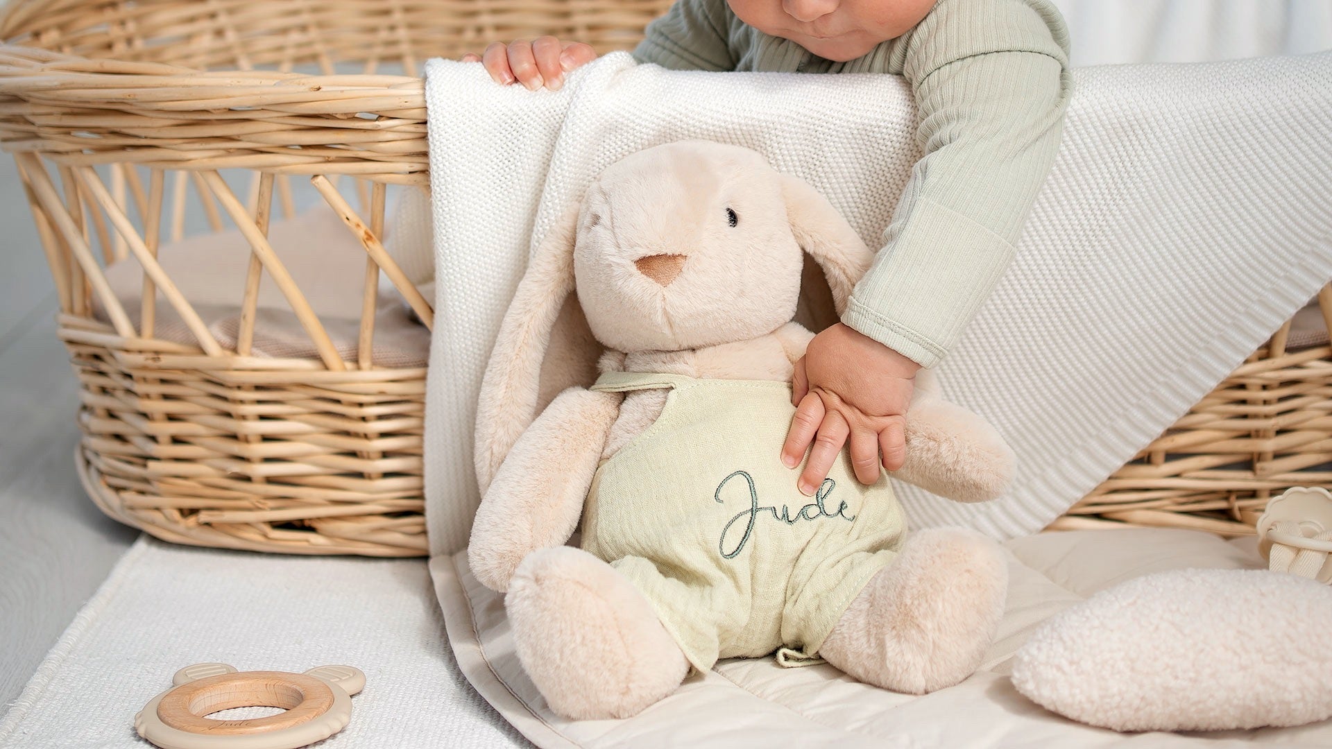soft toys, plushies and stuffed animals