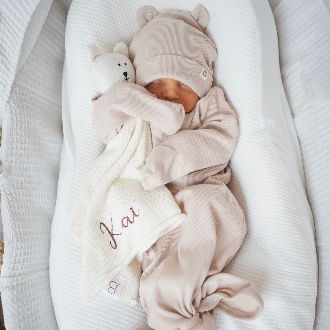 JBØRN Organic Cotton Knotted Baby Gown & Hat Vanilla - Personalisable Baby Products Sold and Personalised by JustBørn