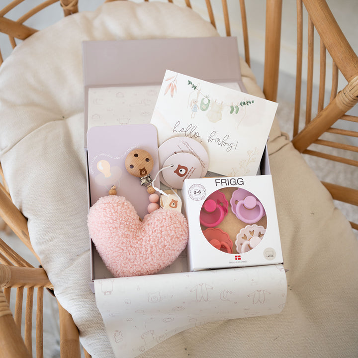 FRIGG Latex Pacifiers Set & Matching Holders - Personalisable Baby Products Sold and Personalised by JustBørn