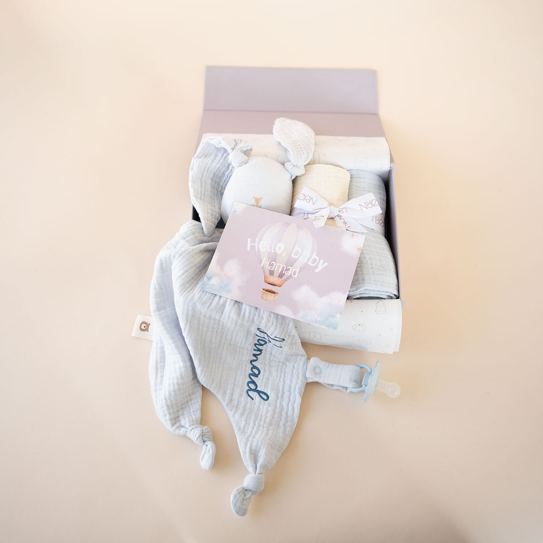 JBØRN Organic Cotton Bunny Comforter & Muslin Cloths Set