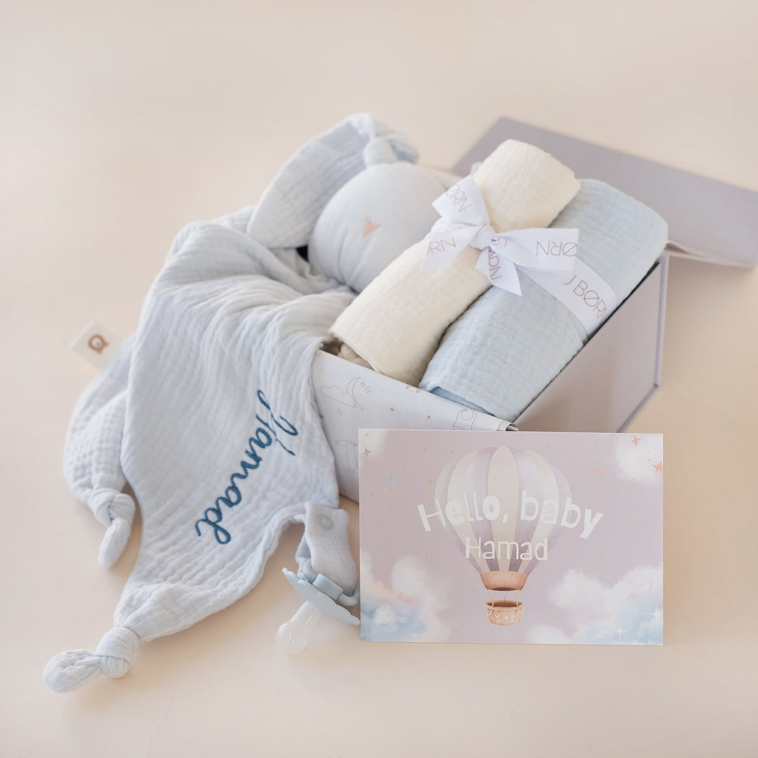 JBØRN Organic Cotton Bunny Comforter & Muslin Cloths Set