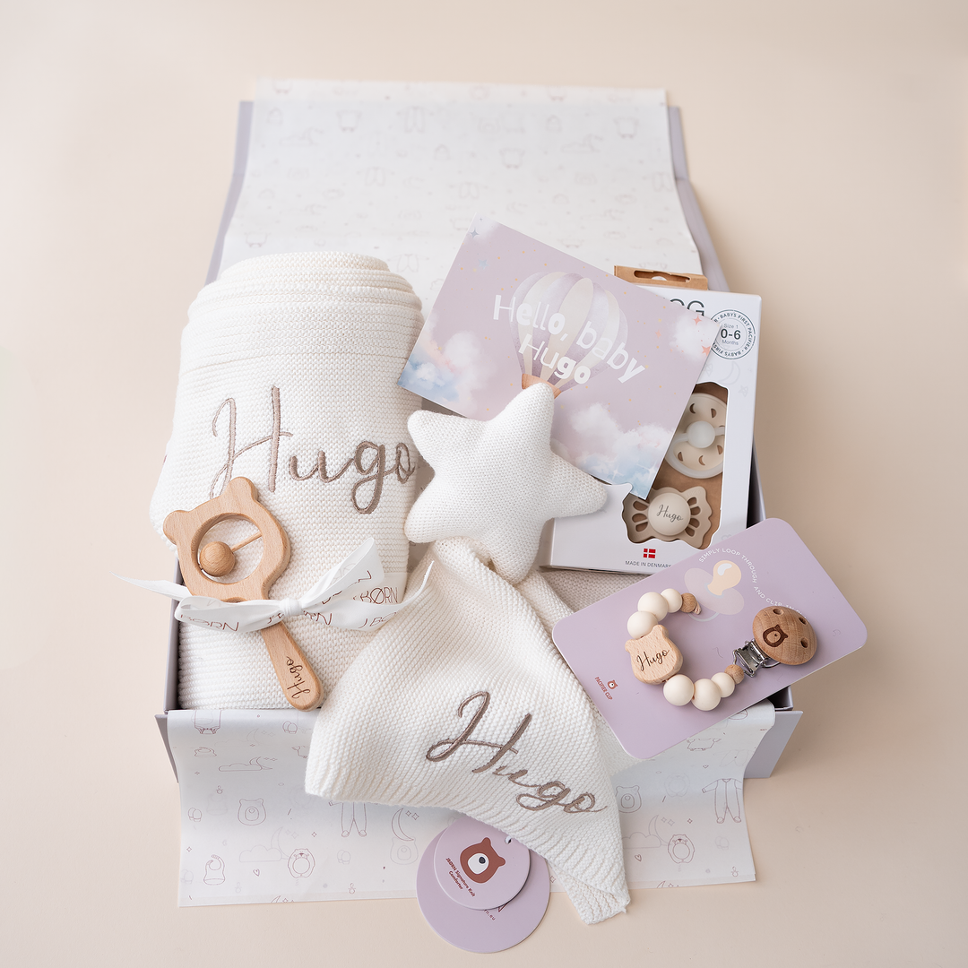 JBØRN Newborn Baby Gift Set | Knitted Blanket, Comforter & FRIGG Pacifiers - Personalisable Baby Products Sold and Personalised by JustBørn