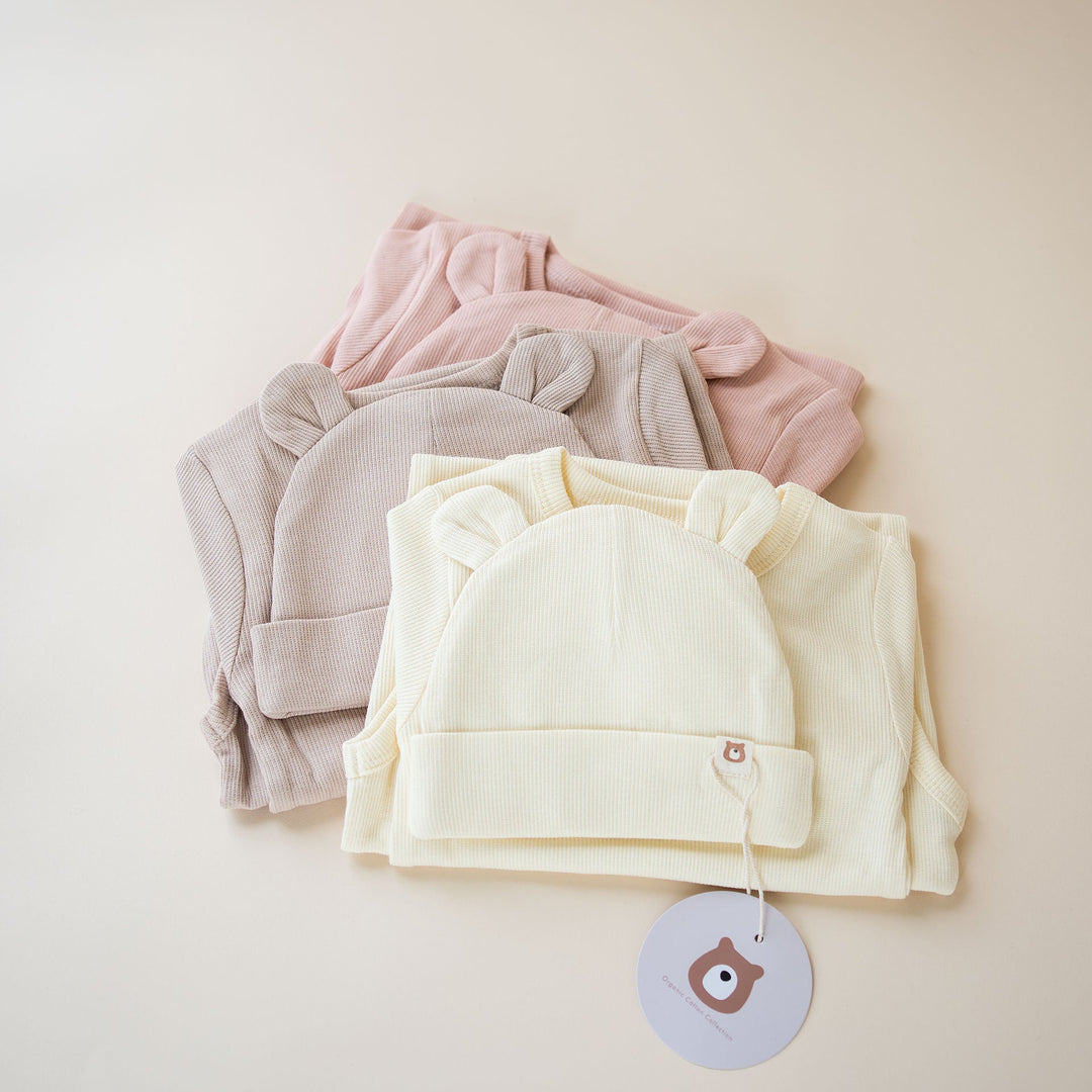 JBØRN Organic Cotton Knotted Baby Gown & Hat - Personalisable Baby Products Sold and Personalised by JustBørn