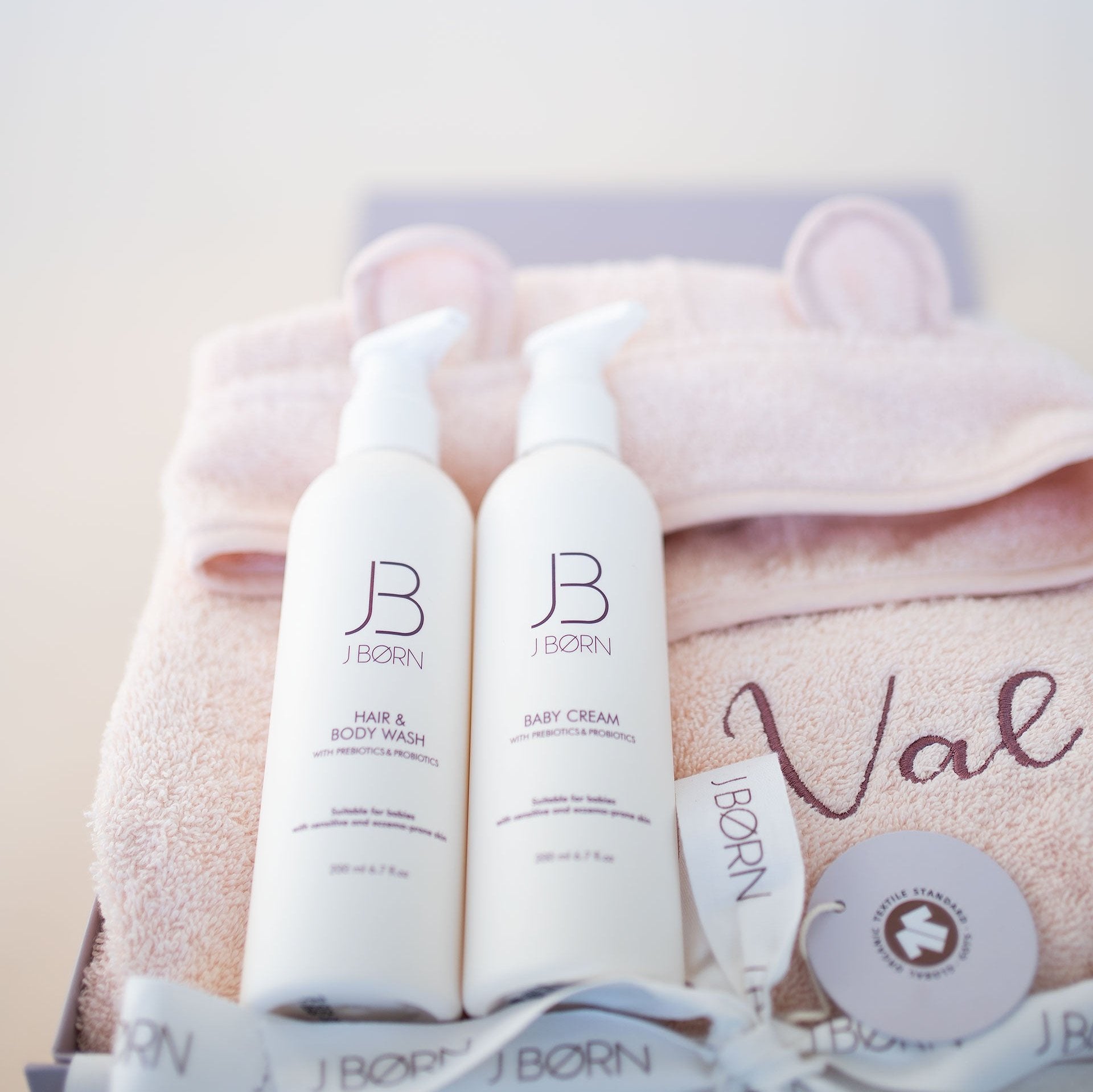 JBØRN Baby Bathrobe & Skincare Gift Set to buy in the United Kingdom ...