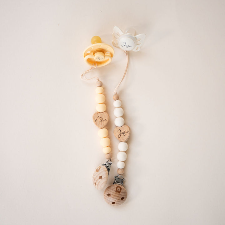 JBØRN Love Heart Pacifier Clip - Personalisable Baby Products Sold and Personalised by JustBørn