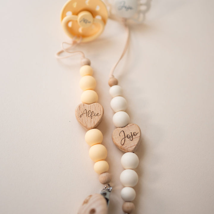JBØRN Love Heart Pacifier Clip - Personalisable Baby Products Sold and Personalised by JustBørn