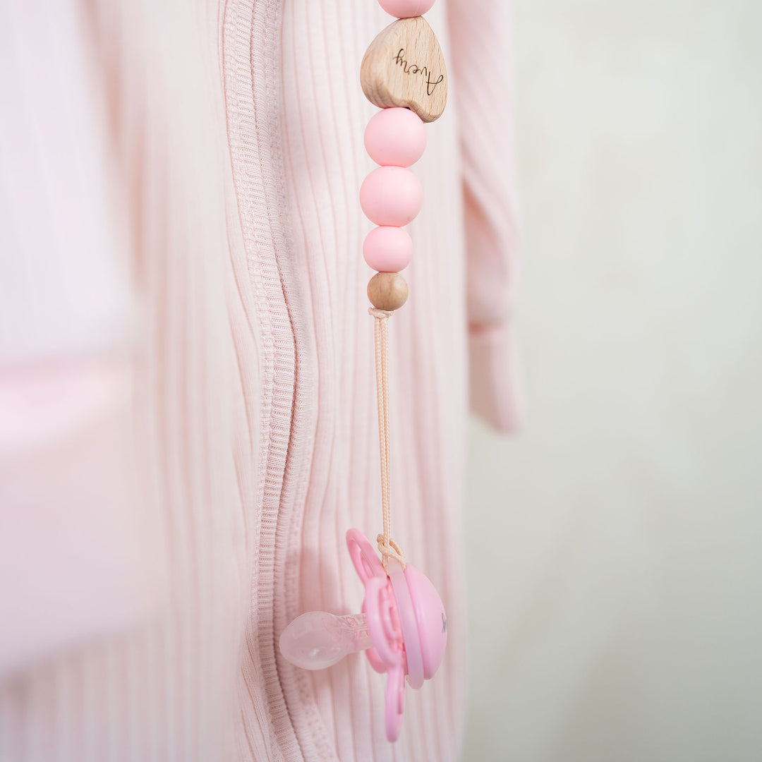 JBØRN Love Heart Pacifier Clip - Personalisable Baby Products Sold and Personalised by JustBørn