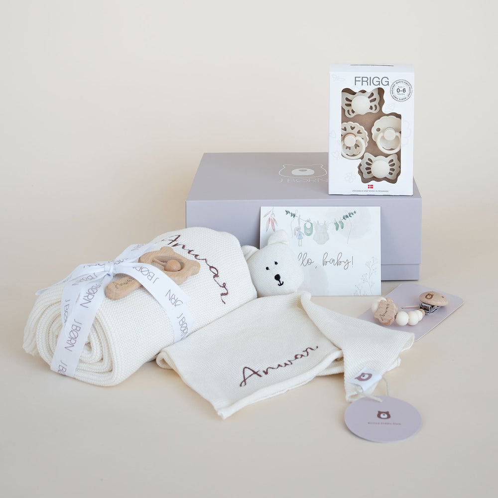 JBØRN x FRIGG Knitted Blanket Gift Box Bundle Ivory - Personalisable Baby Products Sold and Personalised by JustBørn
