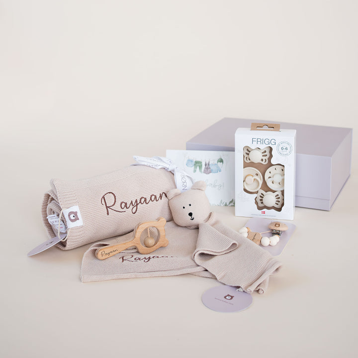 JBØRN Knitted Blanket Gift Box Bundle Vanilla - Personalisable Baby Products Sold and Personalised by JustBørn