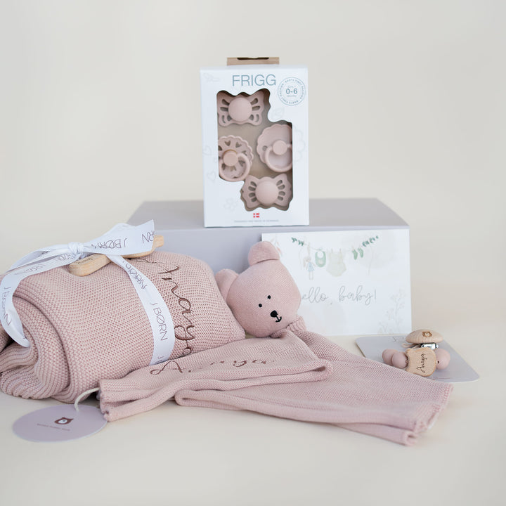 JBØRN Knitted Blanket Gift Box Bundle Blush - Personalisable Baby Products Sold and Personalised by JustBørn