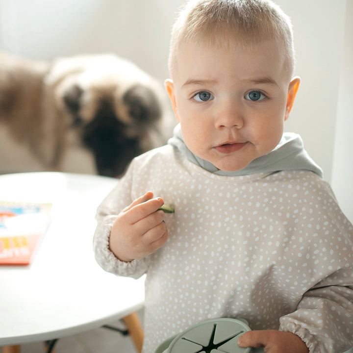 JBØRN Long Sleeve Baby Feeding Bib with Personalised Travel Bag - Personalisable Baby Products Sold and Personalised by JustBørn