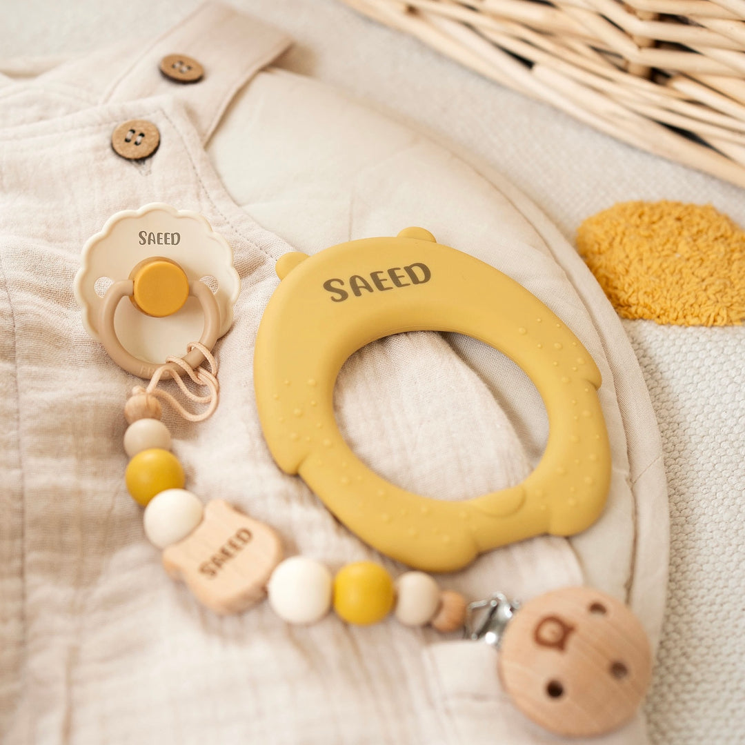 JBØRN Honey Bear Teether + FRIGG Pacifiers & Matching Clip - Personalisable Baby Products Sold and Personalised by JustBørn