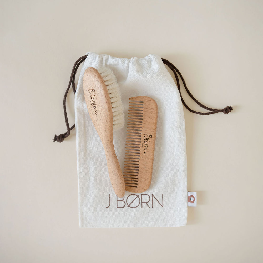 JBØRN Baby Care Gift Box | Personalised Hairbrush, Shampoo & Cream Set - Personalisable Baby Products Sold and Personalised by JustBørn