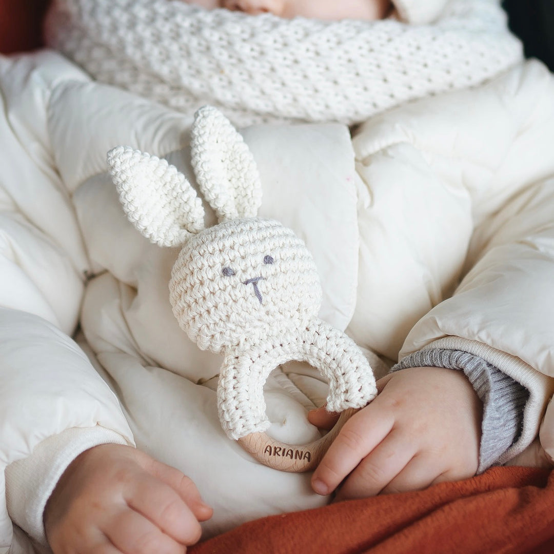 JBØRN - New Baby Gift - Knitted Blanket & Bunny Rattle Toy