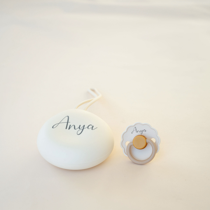 Frigg Rubber Latex Pacifier & JBØRN Pod Daisy Chamomile & Ivory Pod - Personalisable Baby Products Sold and Personalised by JustBørn